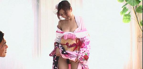  Kaori Maeda - Beautiful Japanese KIMONO Girl